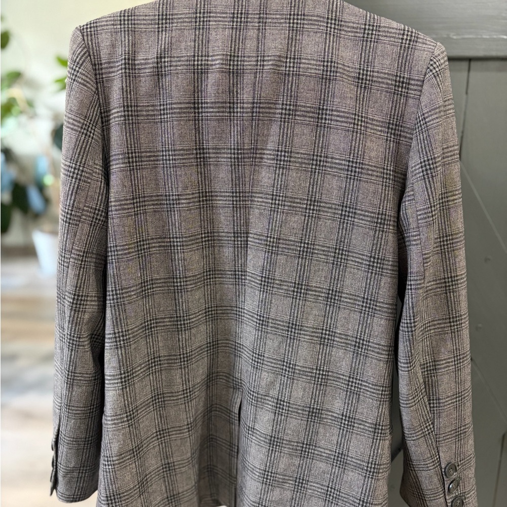 By Together Gray Plaid Women's Blazer - Picture 2 of 5